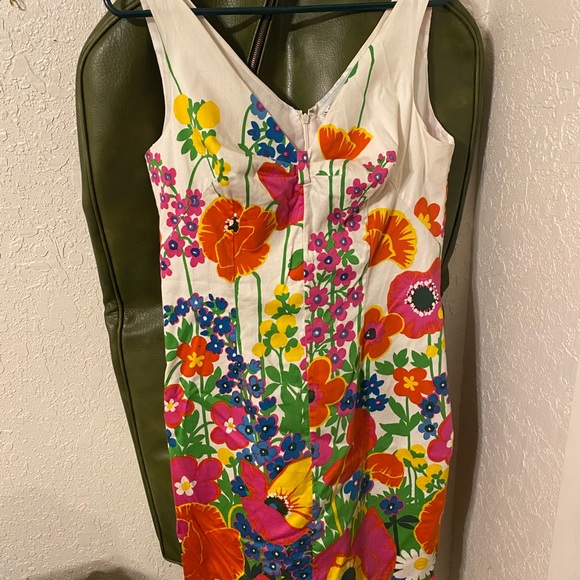 Nikki Valenti size 10 dress - Picture 3 of 3